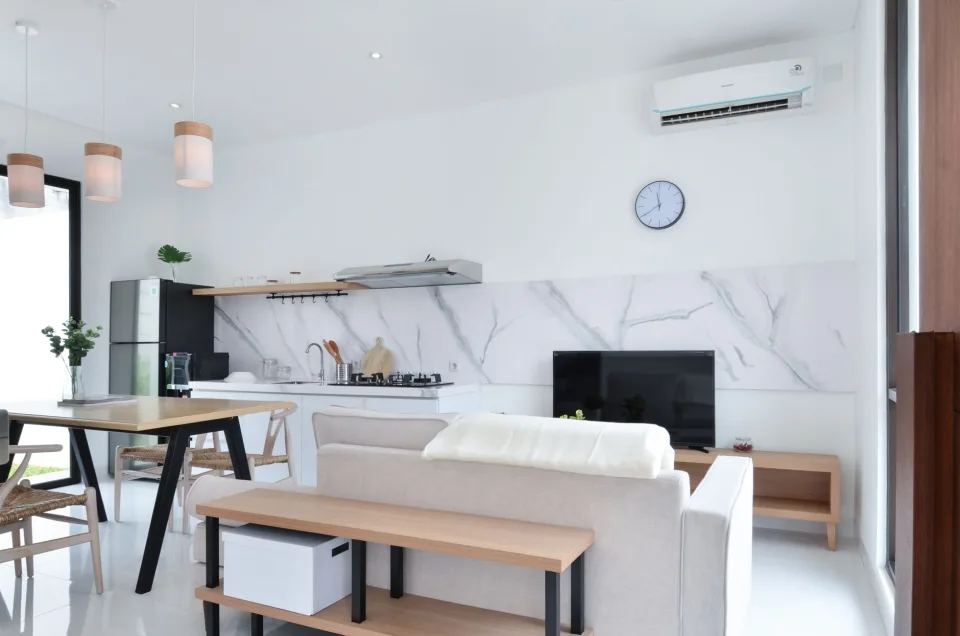 Đội ngũ thợ tại cửa hàng